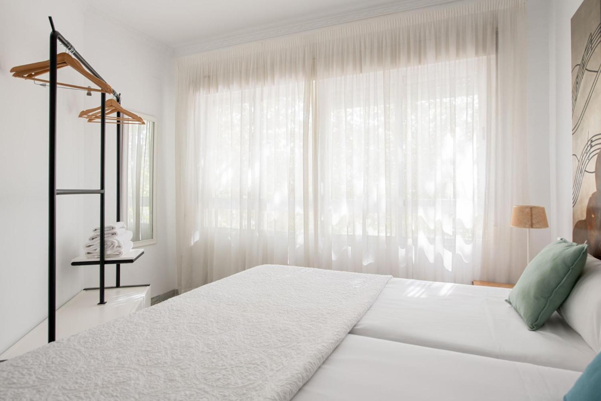 Jardines Del Prado Suite Apartment Sevilla Buitenkant foto