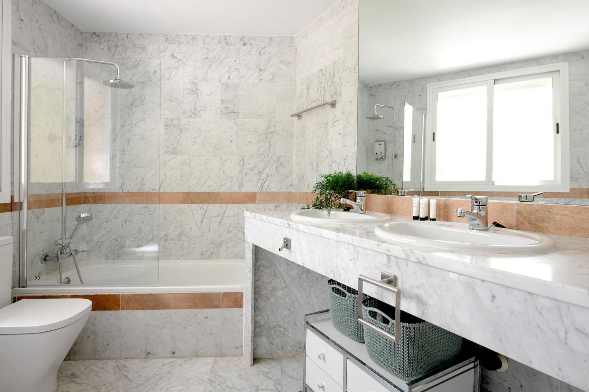 Jardines Del Prado Suite Apartment Sevilla Buitenkant foto